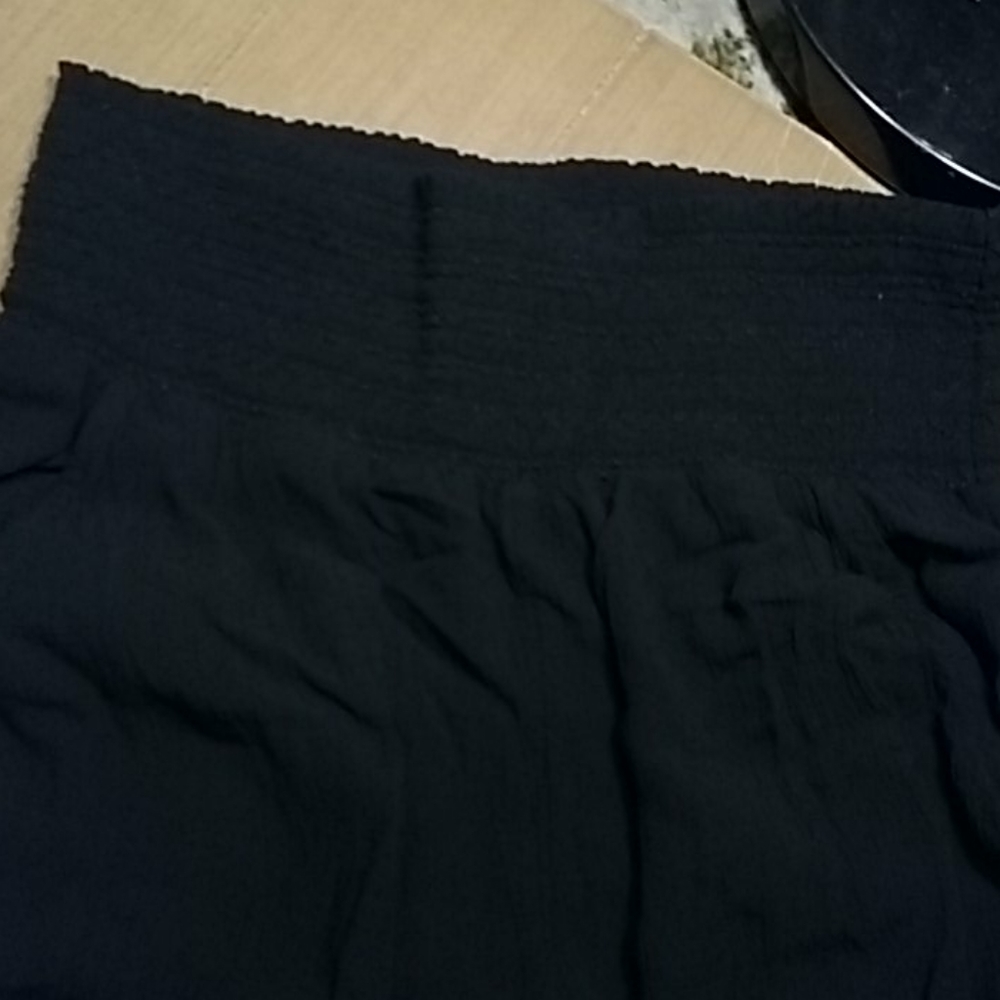 Dress pants - Picture 2 of 2